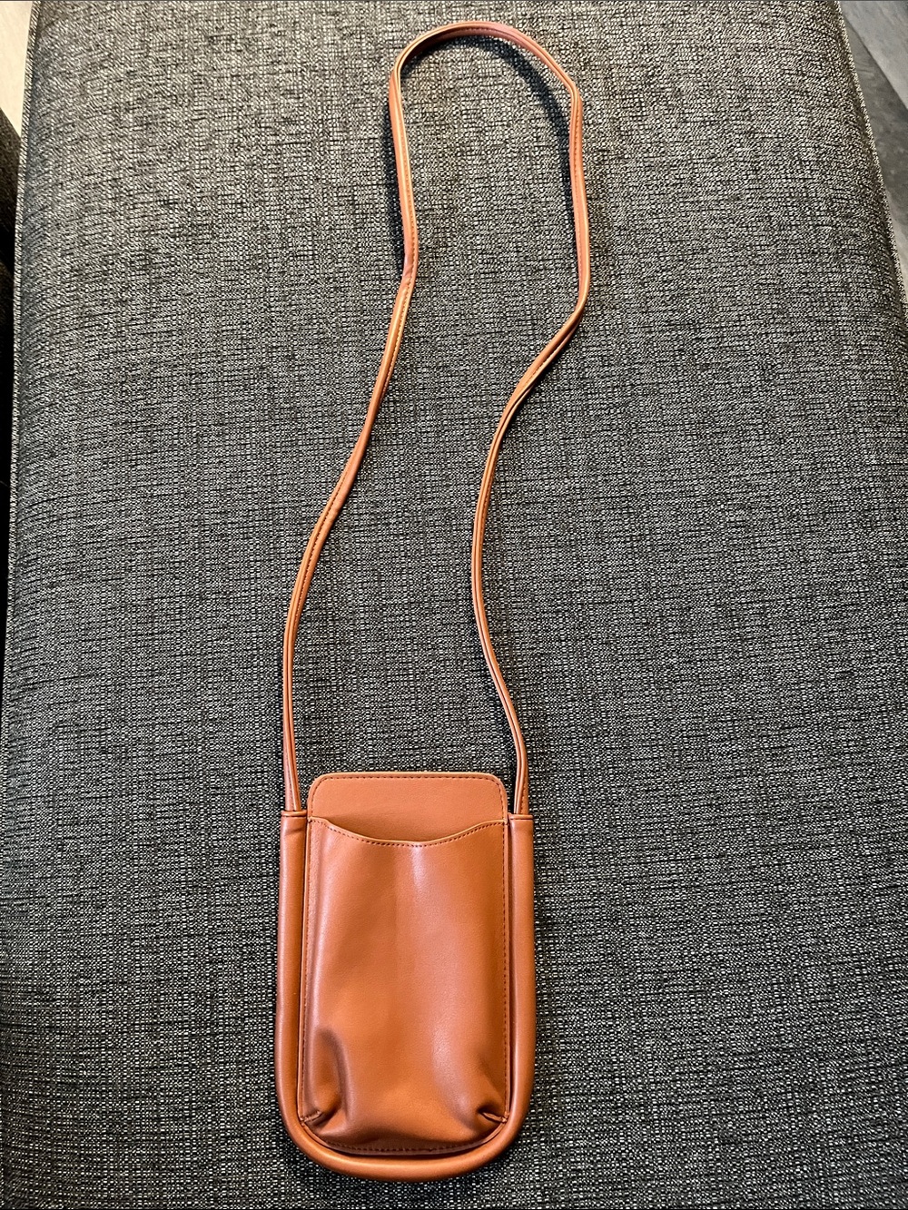 Sleek Brown Leather Crossbody Phone Pouch